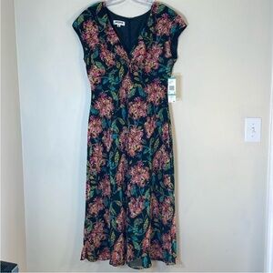 KASPER Floral Chiffon Fit And Flare Dress. 16. NWT. $99!